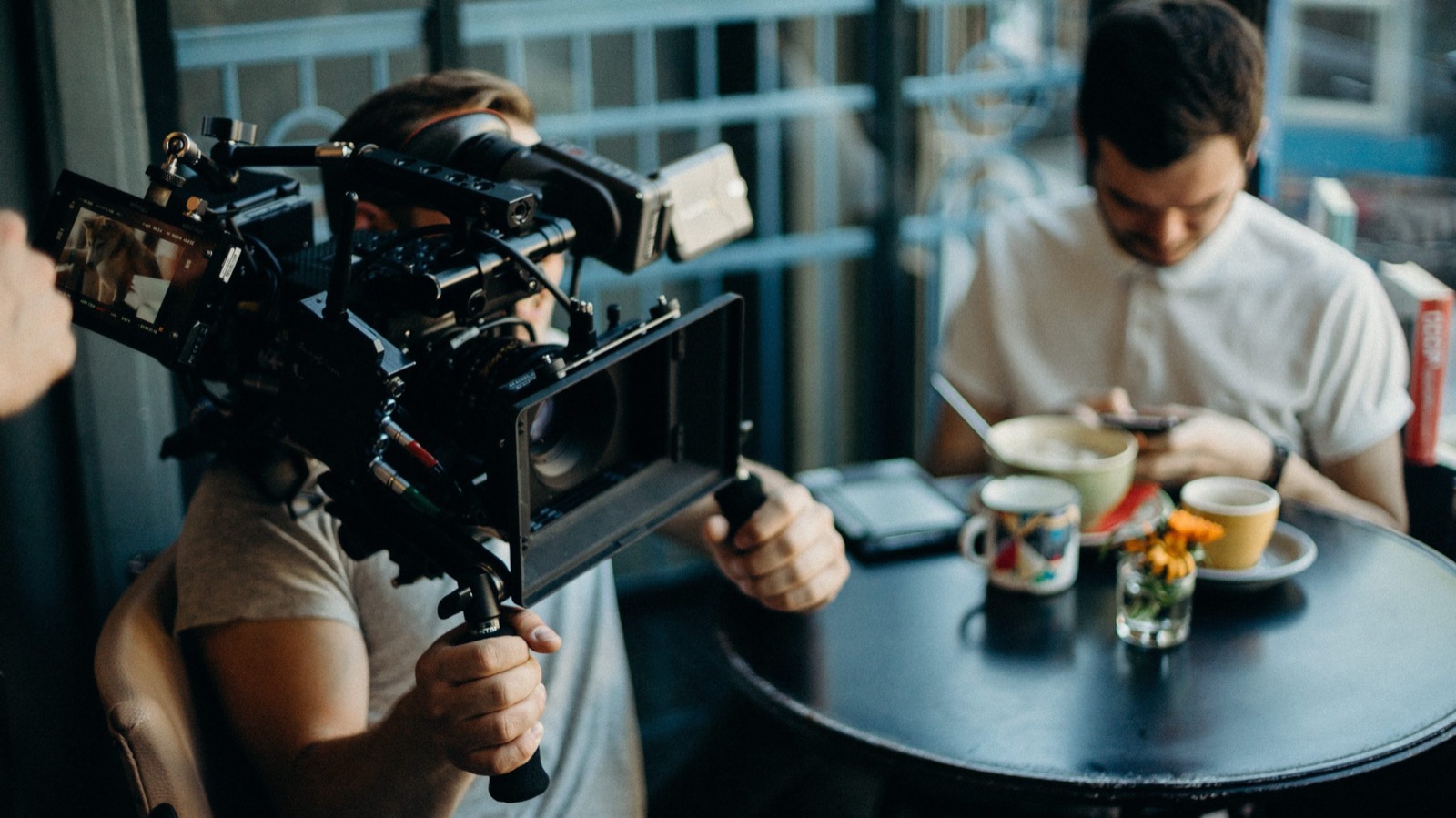 Steadicam ile çekim yapan operatör